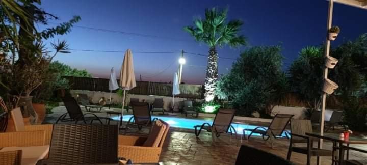 باراديسيون River'S Apartments المظهر الخارجي الصورة